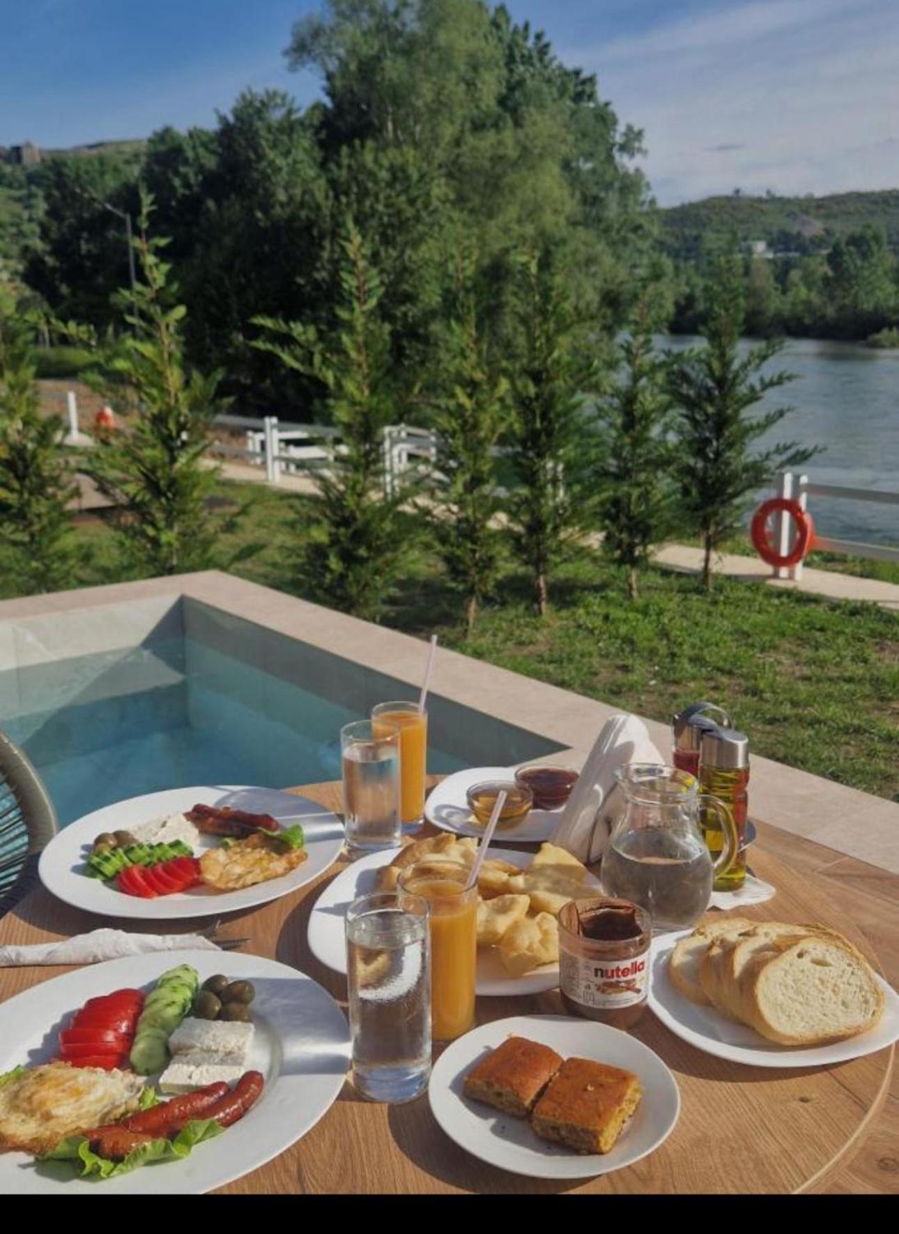 Villa Teverde Shkodër Exteriör bild