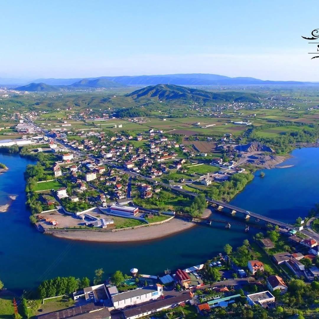 Villa Teverde Shkodër Exteriör bild